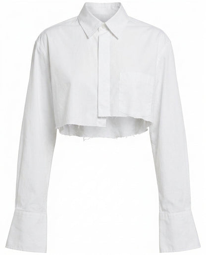 Blusa Corta de Mujer con Bajo Deshilachado y Cuello Clásico