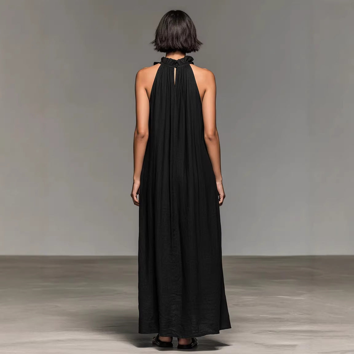 Vestido Largo de Mujer Sin Mangas con Cuello Halter, Espalda Descubierta y Volantes