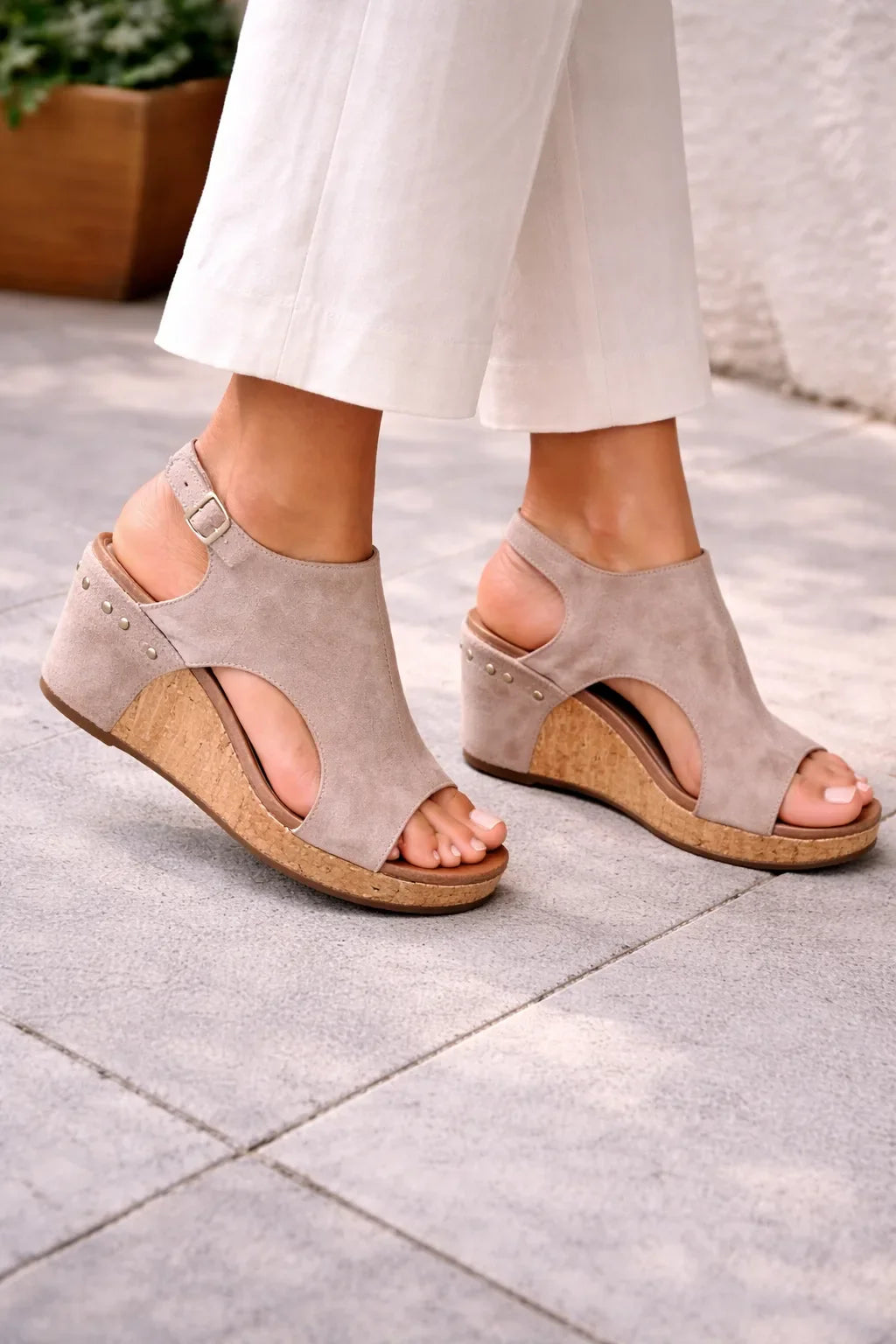 Sandalias de Mujer con Cuña de Plataforma, Diseño Calado y Tira al Tobillo